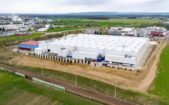 CTPark Planá nad Lužnicí – sklady a výrobní haly, foto 1