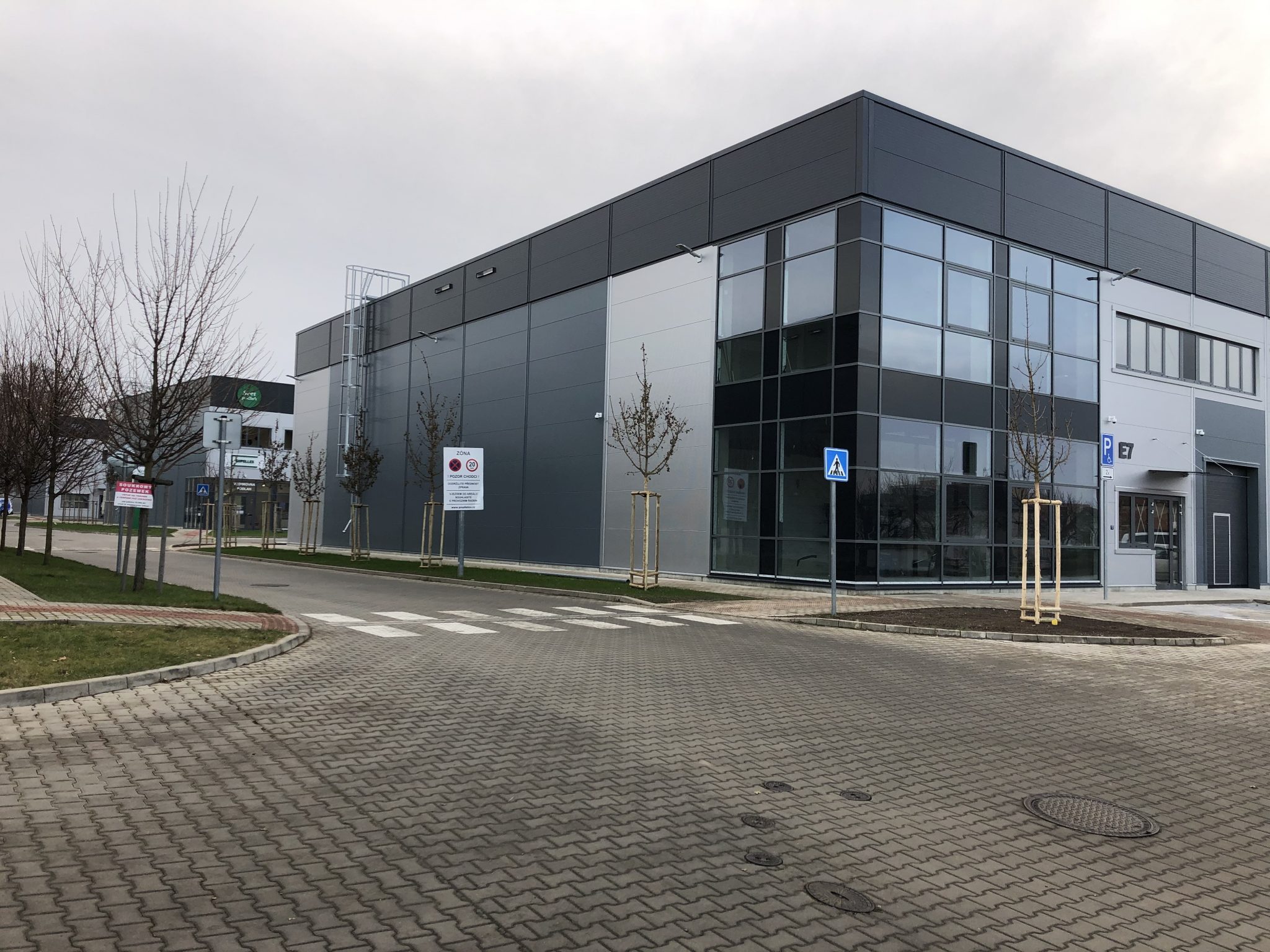 Letňany Business Park, Praha 9, Letňany – foto 1