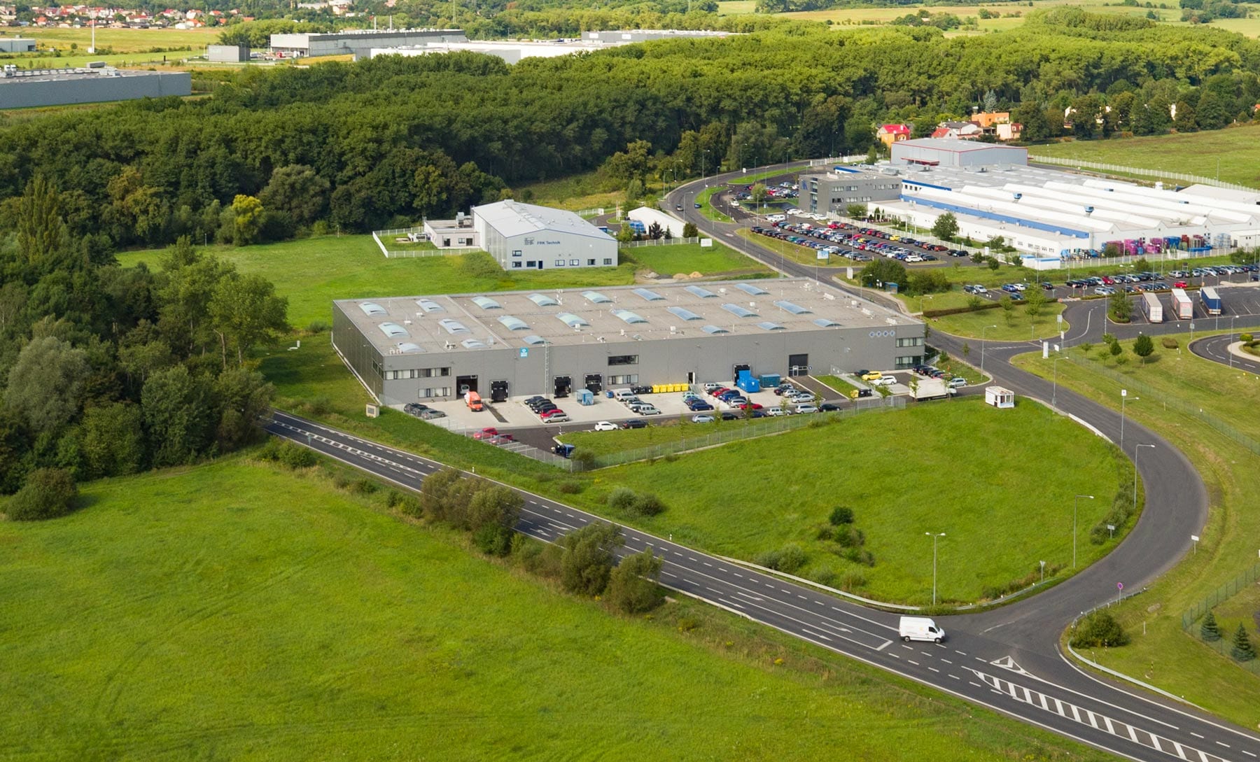 CTPark Teplice II – sklady a výrobní haly k pronájmu, Krupka – foto 1