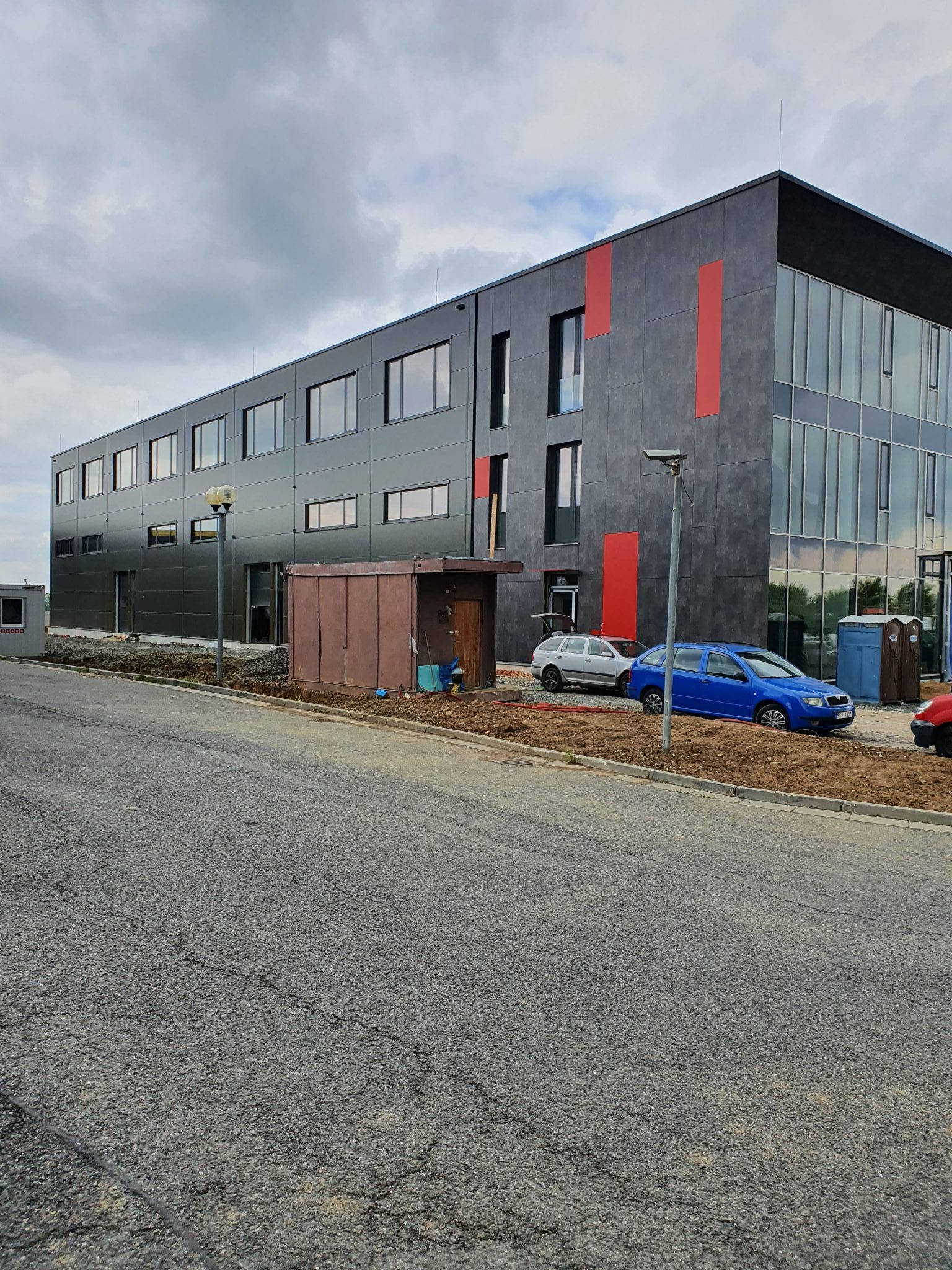 Rent of Warehouse Space in Modletice – photo 1