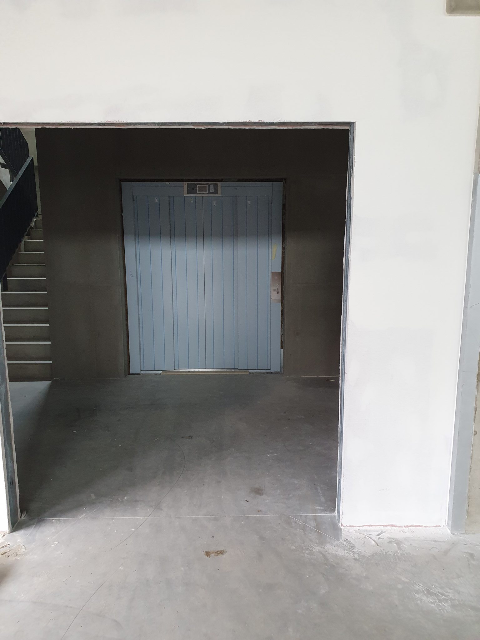 Rent of Warehouse Space in Modletice – photo 4