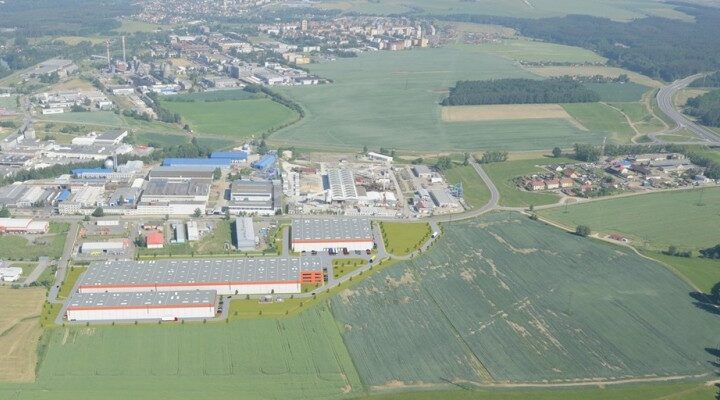 Prostory pro skladování a lehkou výrobu v Plané nad Lužnicí – foto 1