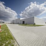 malacky_e_ideal-automotive_small-2