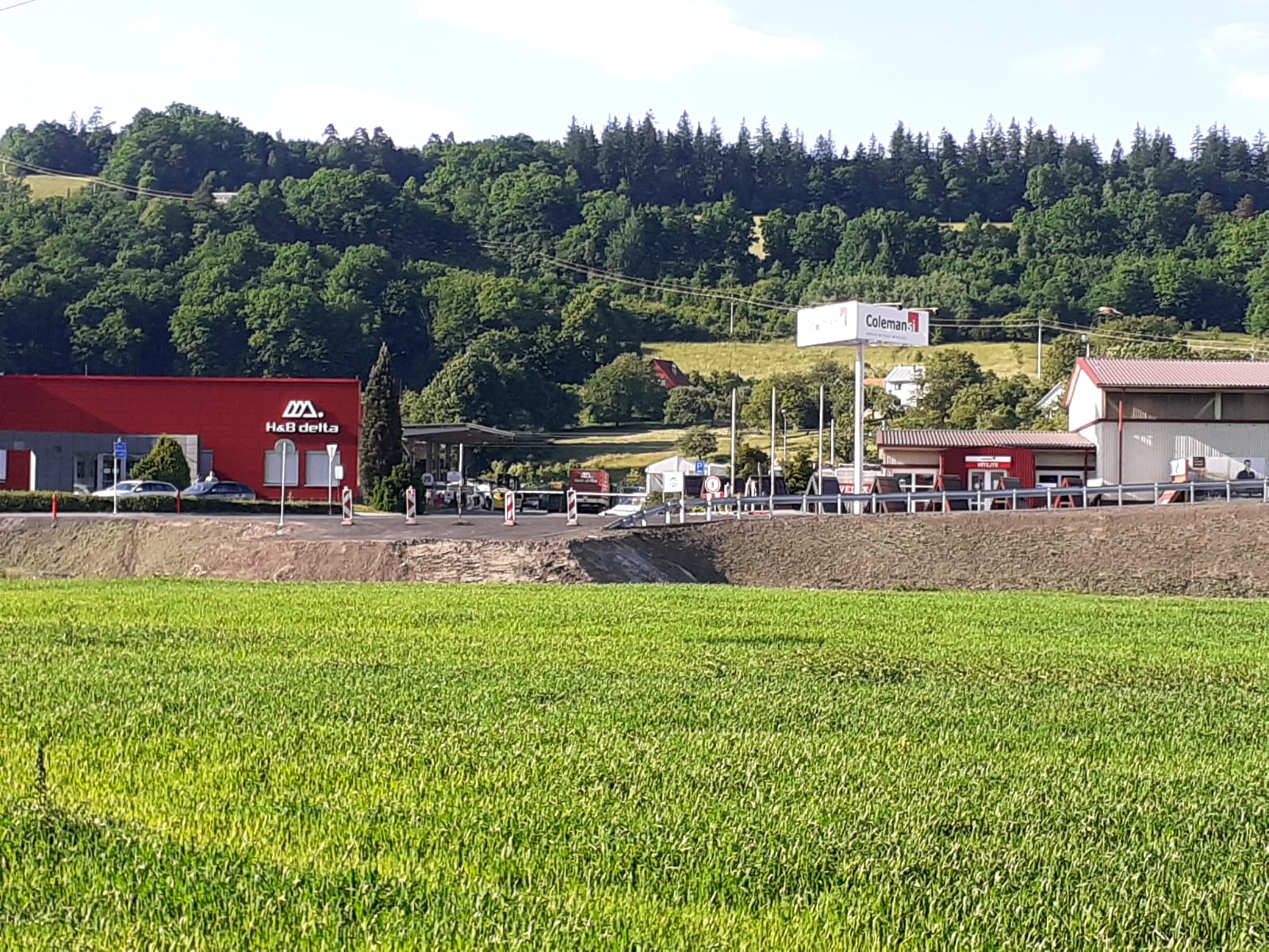 Prodej pozemku ve Vsetíně – foto 1