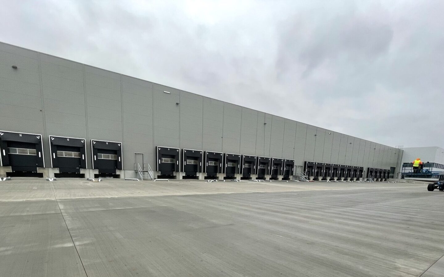 Logistics Services, 2000 Pallet Places, Chrášťany – photo 1