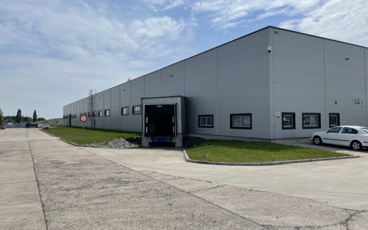 Rent of Warehouse and Production Space, Chomutov – photo 1