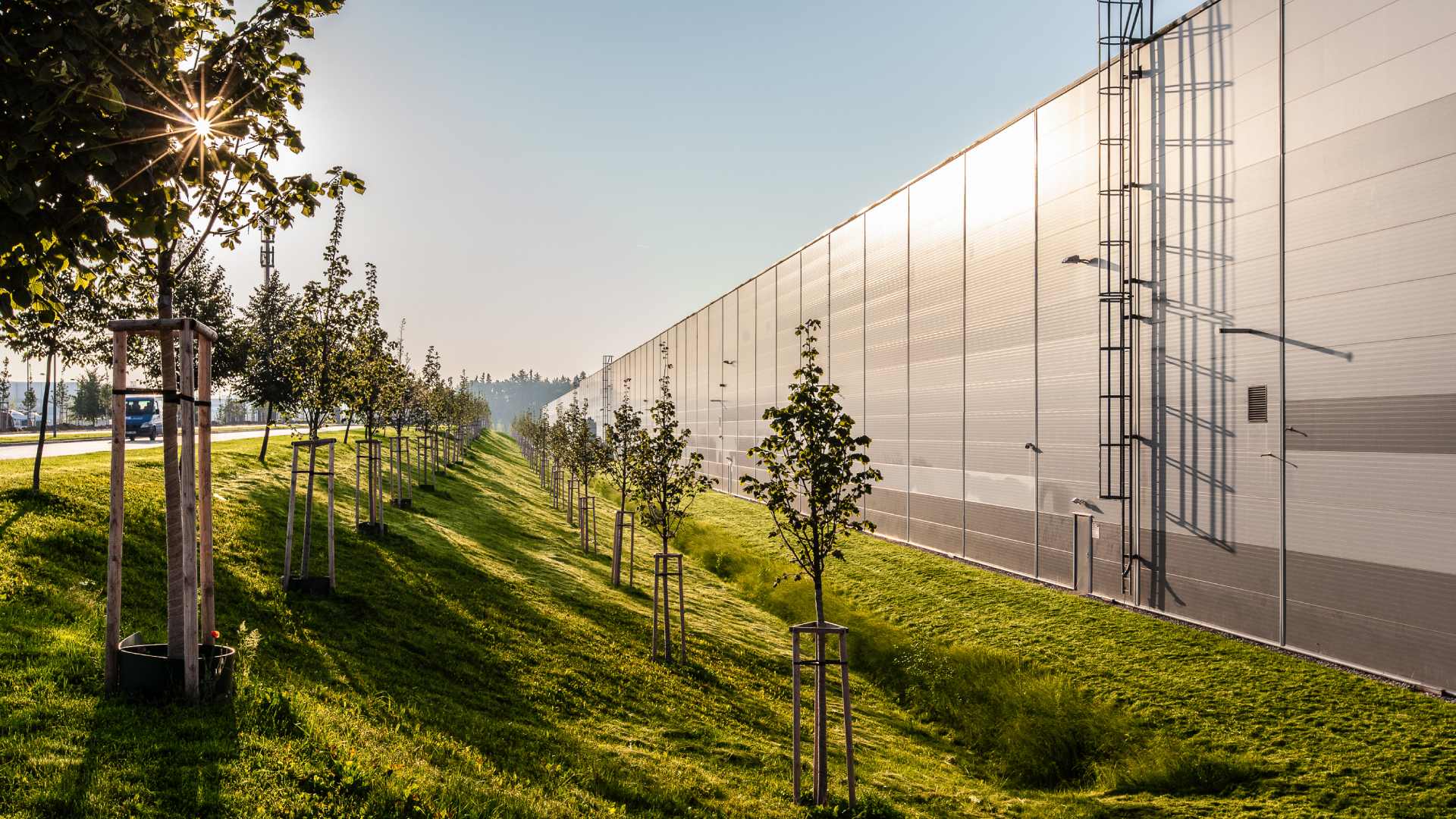 CTPark Kolín – sklady a výrobní haly k pronájmu – foto 1