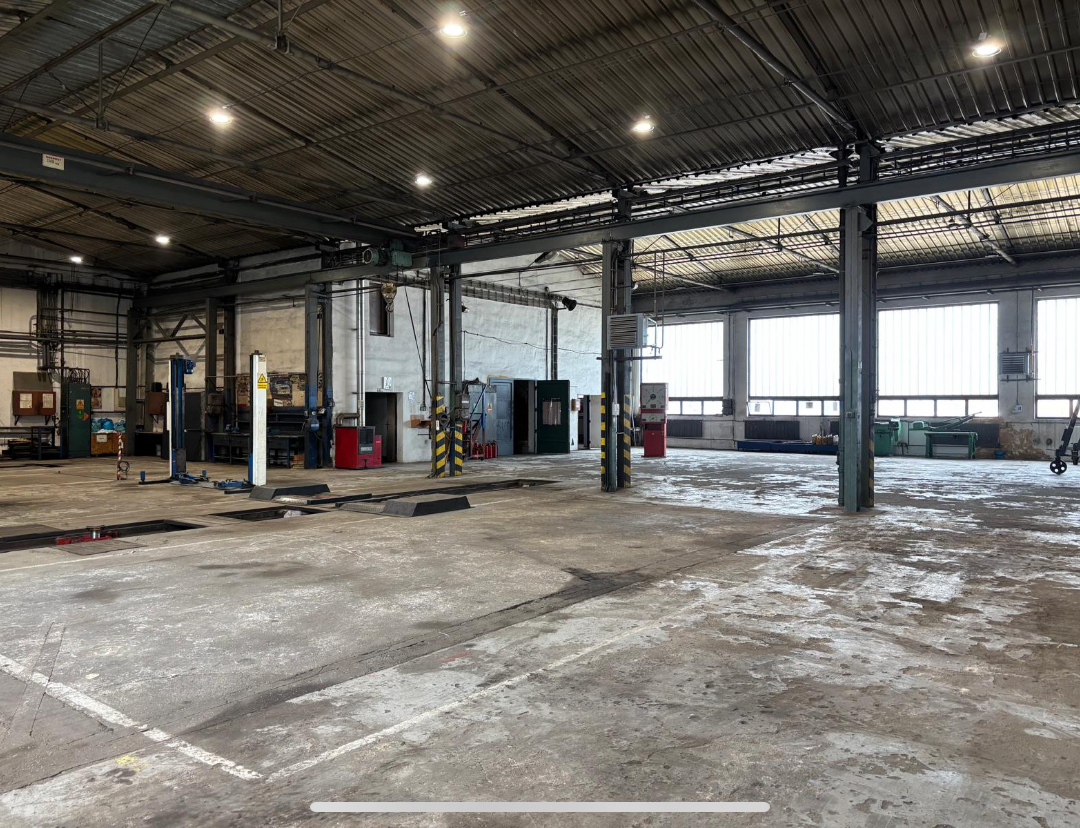 Lease of premises for car service, storage, Pilsen – Slovany, Plzeň – photo 3