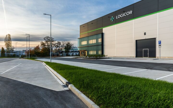 Logicor Prague-Průmyslová